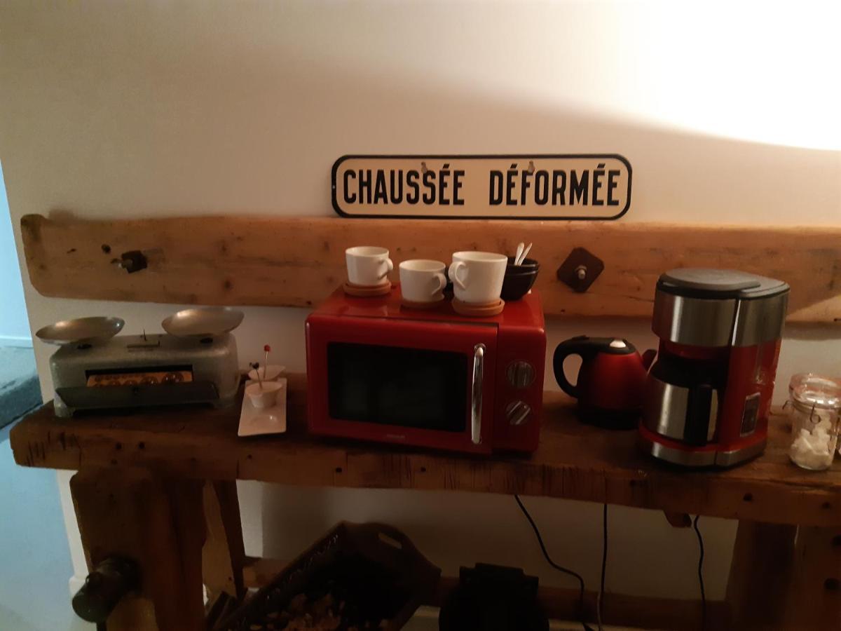 Hotel Les Ronzières à Saint-Paul-d'Uzore Extérieur photo